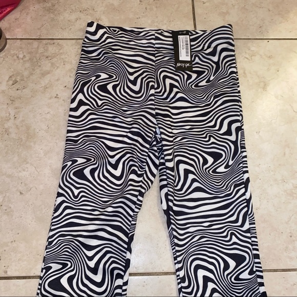 NASTY GAL PANTS - Picture 3 of 3